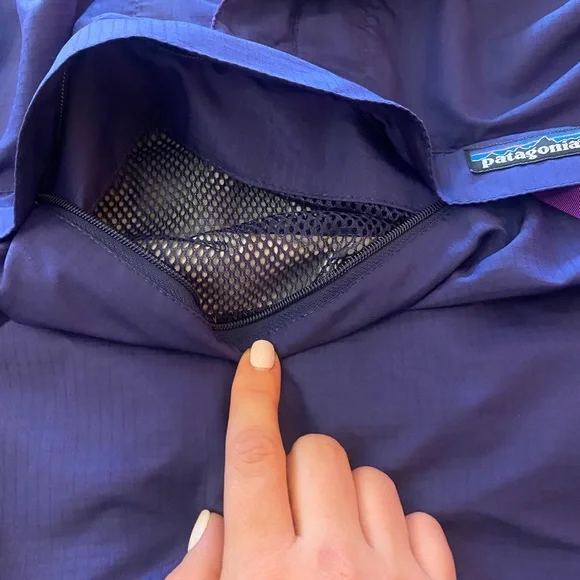 Vintage Purple Patagonia Anorak - Picture 4 of 5
